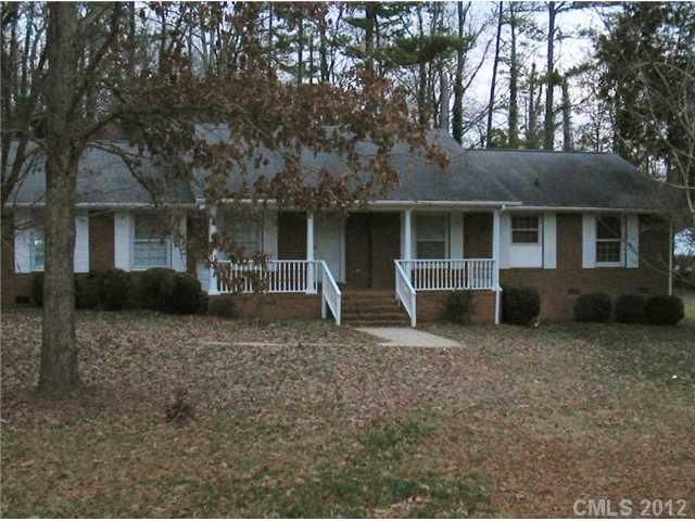 7610 Plott Rd, Charlotte, NC 28215