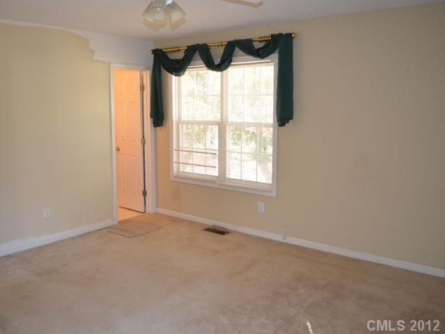 143 Deans Ranch Rd, Statesville, NC 14900