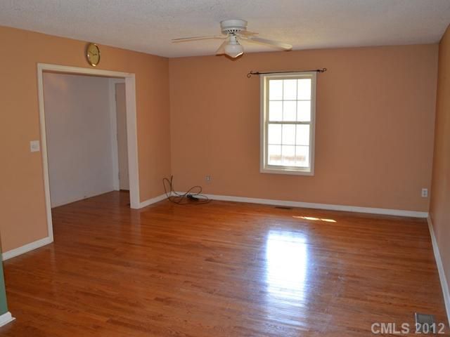 143 Deans Ranch Rd, Statesville, NC 14900