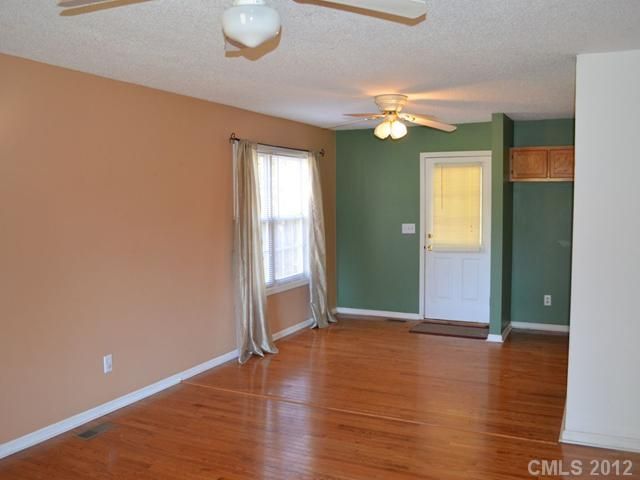 143 Deans Ranch Rd, Statesville, NC 14900