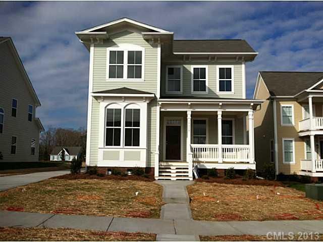 17315 Summers Walk Blvd, Davidson, NC 28036