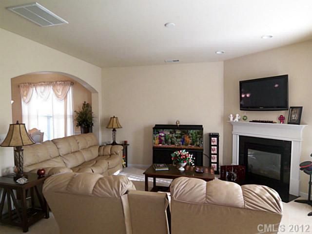 3230 Shadowy Retreat Dr, Stallings, NC 28104