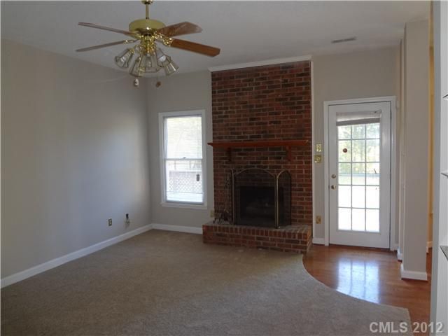 8410 Silver Maple Ln, Mint Hill, NC 28227