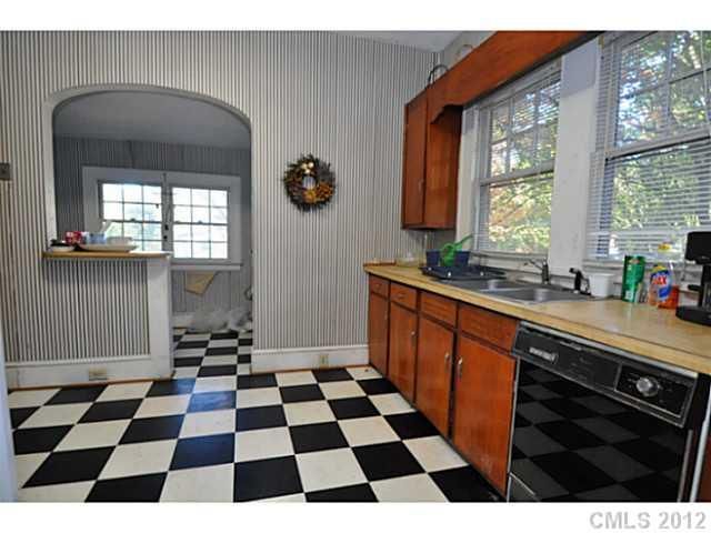 700 E Tremont Ave, Charlotte, NC 28203