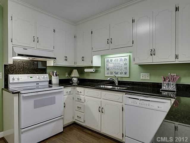 7509 Red Oak Ln #-, Charlotte, NC 28226