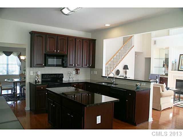 14709 Bridle Trace Ln, Pineville, NC 28134