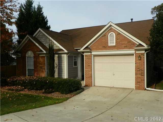 545 Holburn Ct, Concord, NC 28025