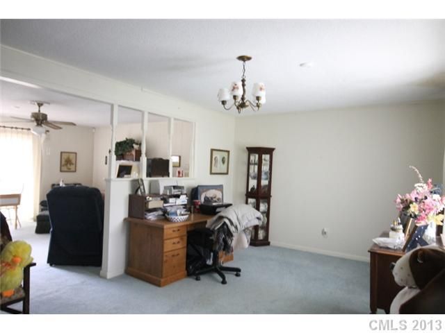 2316 Old Field Rd, Gastonia, NC 28056
