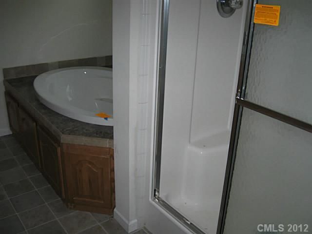 136 Straw Dr #18, Stony Point, NC 28678