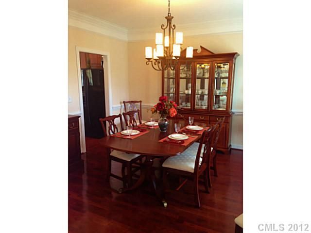 5625 Old Town Ln, Gastonia, NC 28056