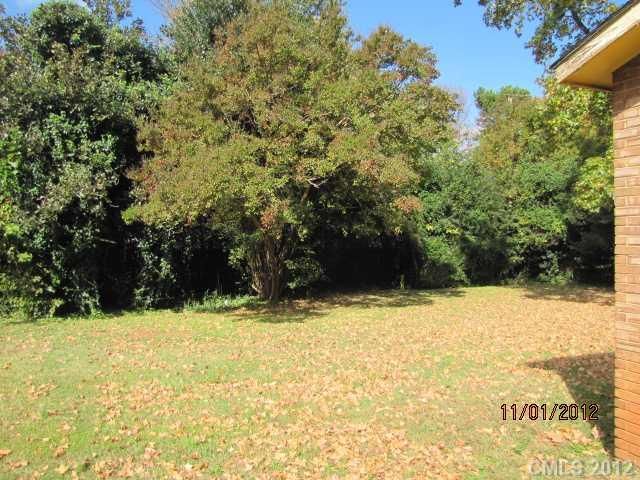2424 Alleghany Rd, Charlotte, NC 28208