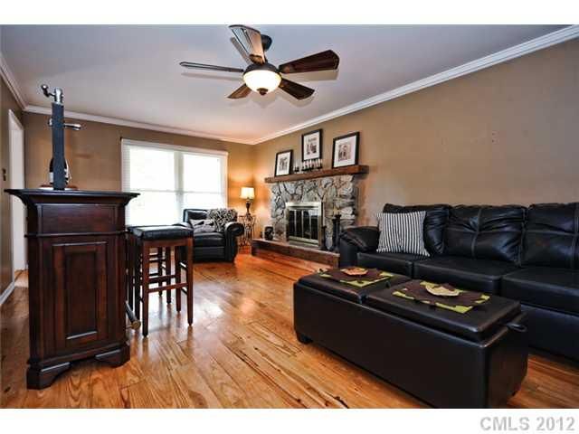 1160 Molokai Dr, Tega Cay, SC 29708