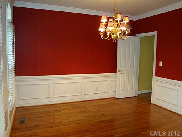 7092 Kidwelly Ln, Matthews, NC 28104