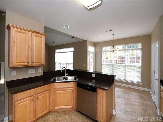 8519 Suttonview Dr, Charlotte, NC 28269