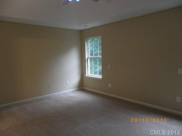 517 Saddlebrook Dr, Rock Hill, SC 29730