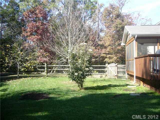 908 Grayscroft Dr, Waxhaw, NC 28173