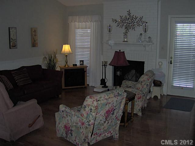7309 Carrbridge Ln, Charlotte, NC 28226