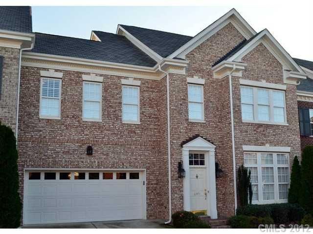 6371 Wakehurst Rd #n, Charlotte, NC 28226