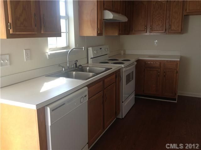 149 Single Oak Dr, Troutman, NC 28166
