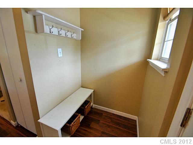 8234 Circle Tree Ln #-, Charlotte, NC 28277