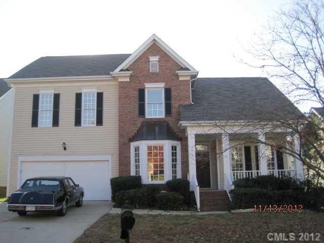 818 Stargard Ct, Charlotte, NC 28270