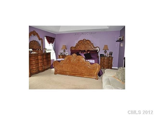 9748 NW Ravenscroft Ln, Concord, NC 28027