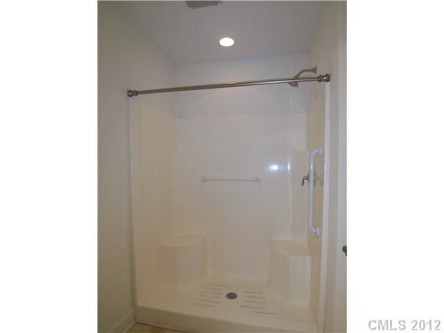 7007 Owens Ct #B, Lowell, NC 28098