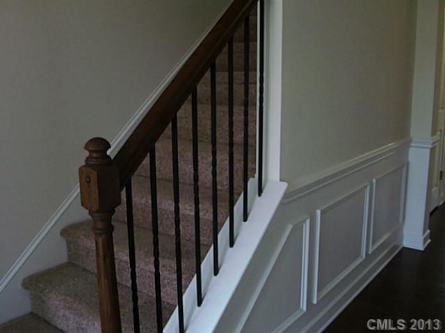 9325 Turning Wheel Dr, Charlotte, NC 28214