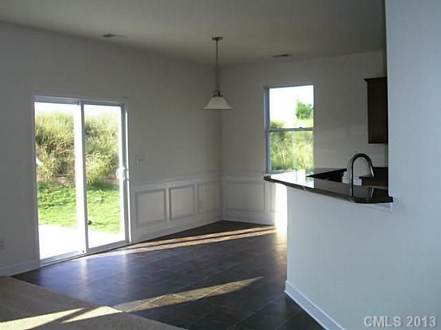 9325 Turning Wheel Dr, Charlotte, NC 28214