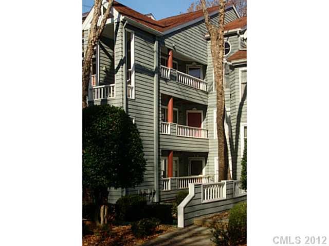 333 Northwest Dr #333, Davidson, NC 28036