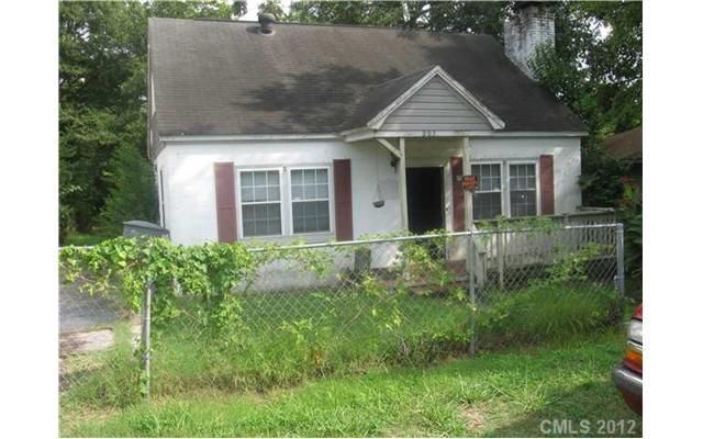 205 Lander St, Charlotte, NC 28208