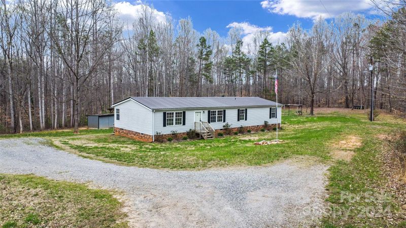 719 Perry Rd, Troutman, NC 28166