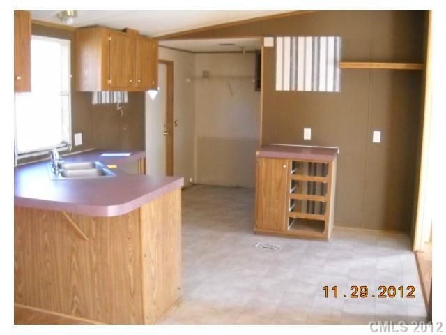 140 Canfield Dr, Olin, NC 28660