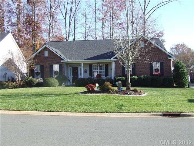 9521 Benton Pl, Charlotte, NC 28277