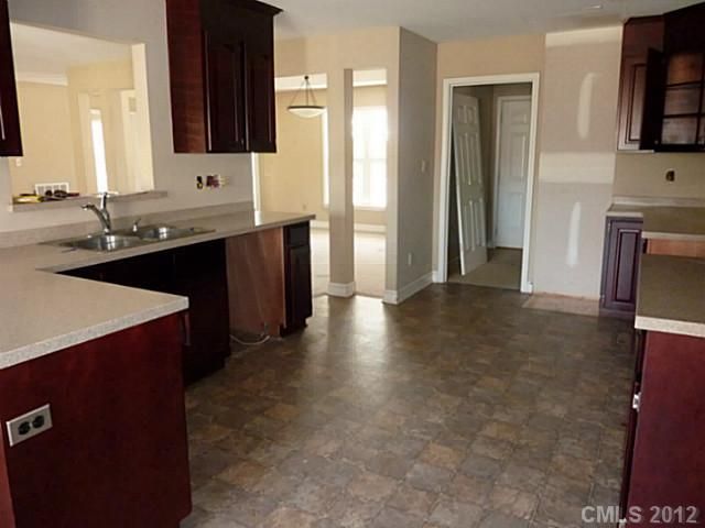 4500 Tom Starnes Rd, Waxhaw, NC 28173