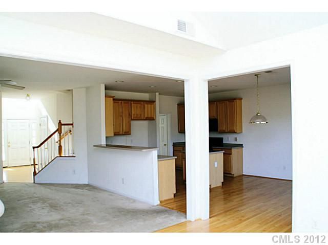 4945 Summerside Dr, Lake Wylie, SC 29710