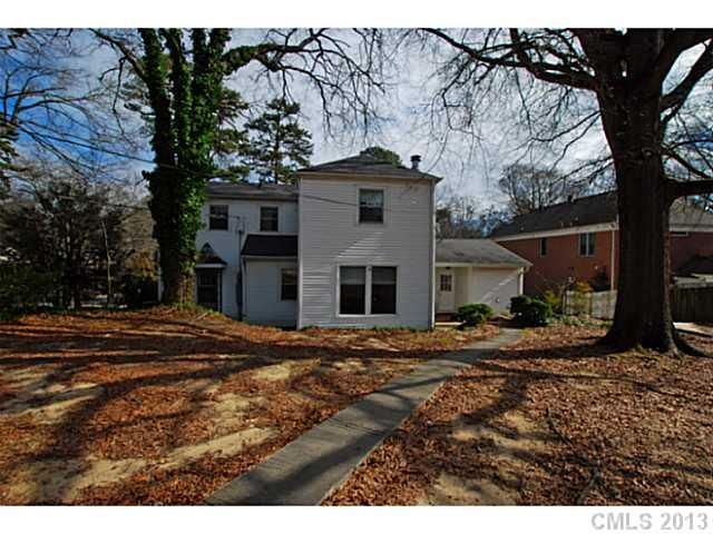 647 Meadowbrook Ln, Rock Hill, SC 29730