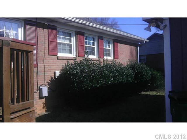 4900 Easthaven Dr, Charlotte, NC 28212