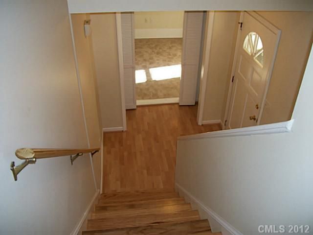 639 Redbird Ln, Gastonia, NC 28056