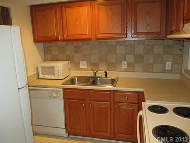 1600 W Sharon Rd #12, Charlotte, NC 28210