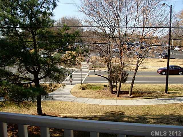 9543 University Terrace Dr #K, Charlotte, NC 28262
