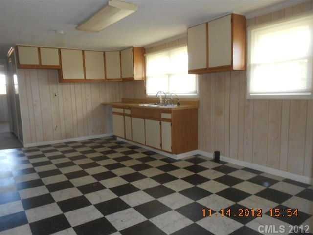 809 W Old Dutch Rd, Indian Trail, NC 28079