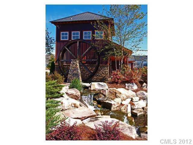 9329 Turning Wheel Dr, Charlotte, NC 28214