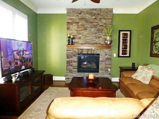 8200 Wingard Rd, Waxhaw, NC 28173