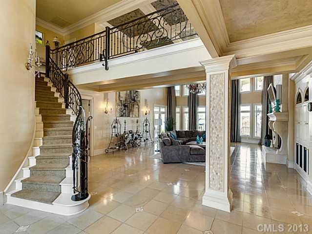 19135 Peninsula Point Dr, Cornelius, NC 28031