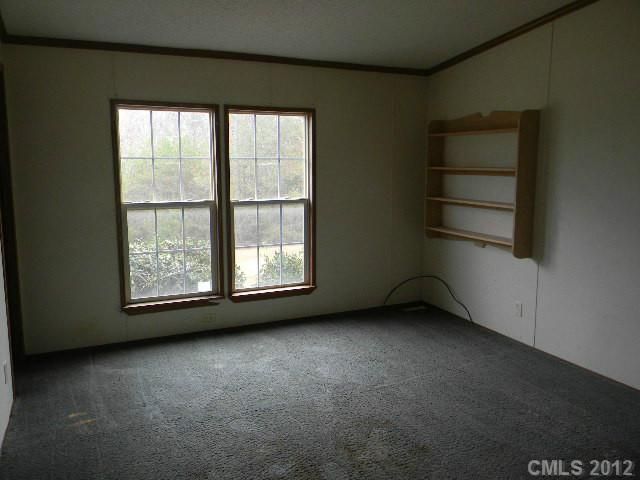 281 Chase Dr, Iron Station, NC 28080