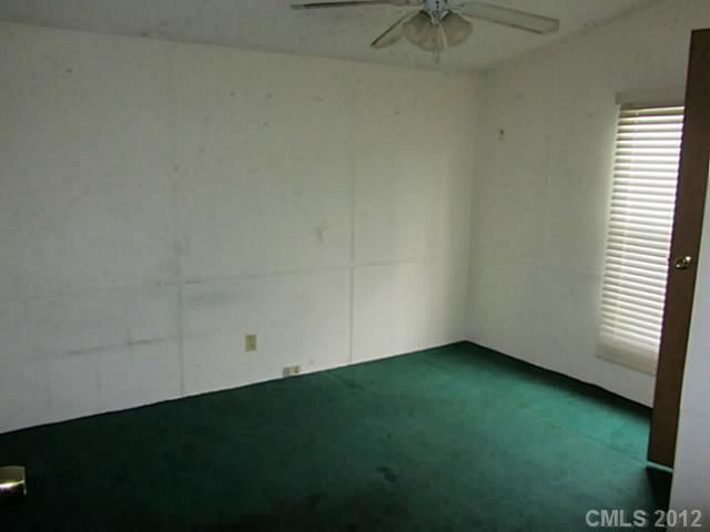424 Elizabeth Ln, Gastonia, NC 28052