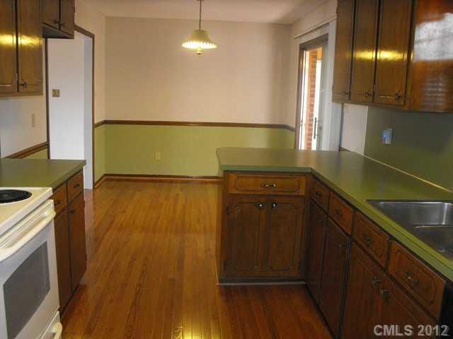1809 S Ridge Ave, Kannapolis, NC 28083