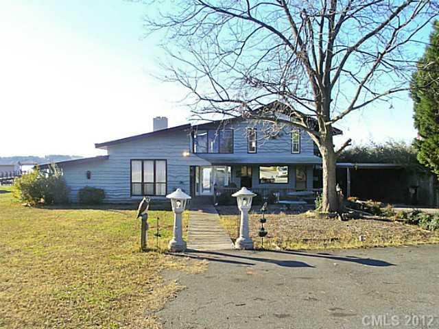 6814 Norman Island Dr, Cornelius, NC 28031