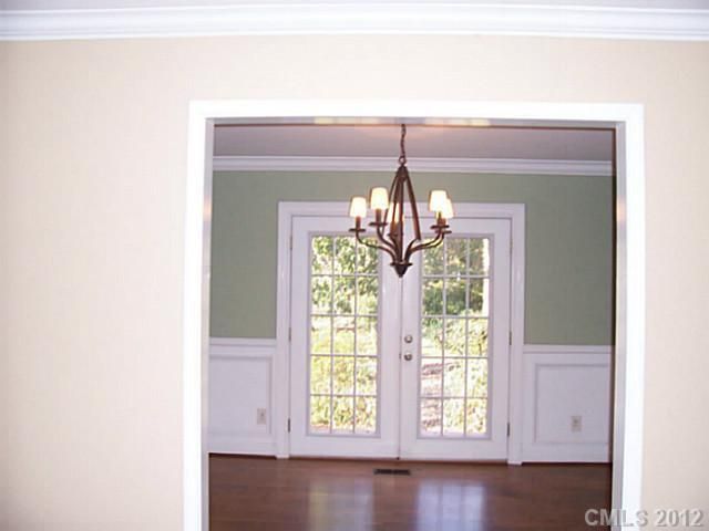 3408 Cotillion Ave, Charlotte, NC 28210